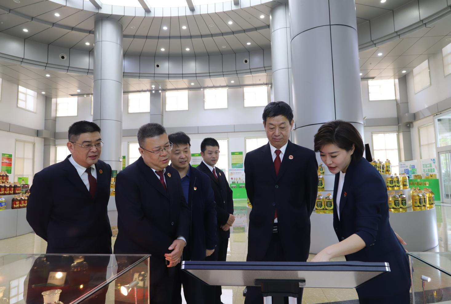 检察护企·邹在前｜邹平市检察院走访s36沙龙会听心声 暖心护企促发展